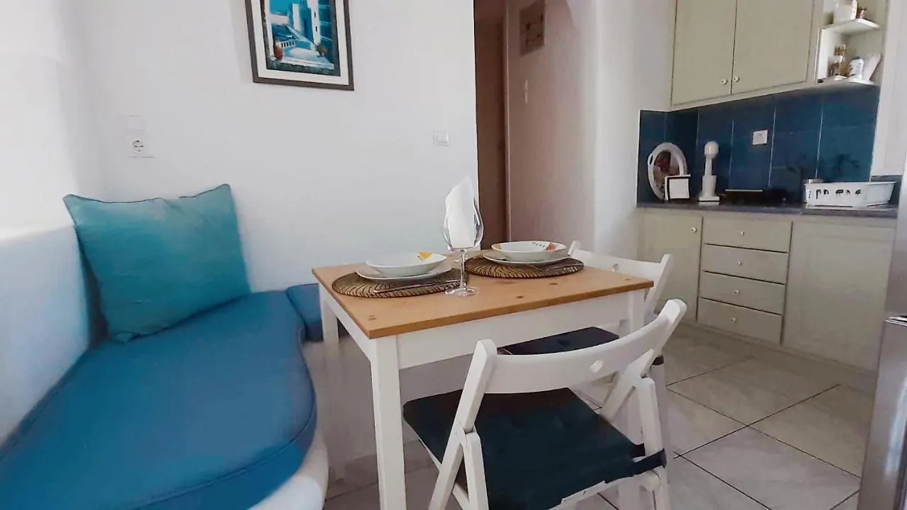 Ornos Athina Apartment